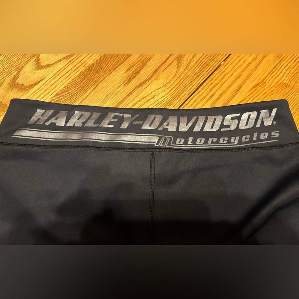 Harley-Davidson® Women's Mesh Accent Activewear Legging, Black - XL 🖤 - Picture 7 of 13